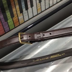 Men’s brown leather belt